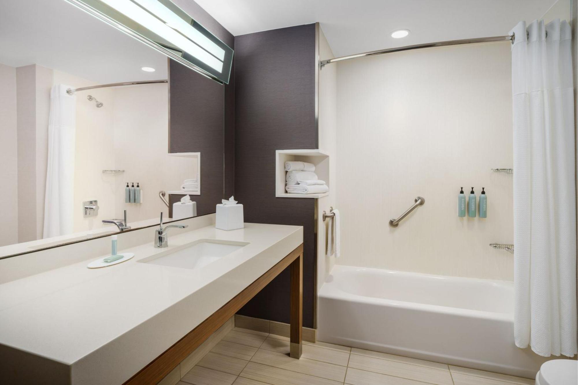 Courtyard By Marriott Phoenix Mesa Gateway Airport Екстер'єр фото