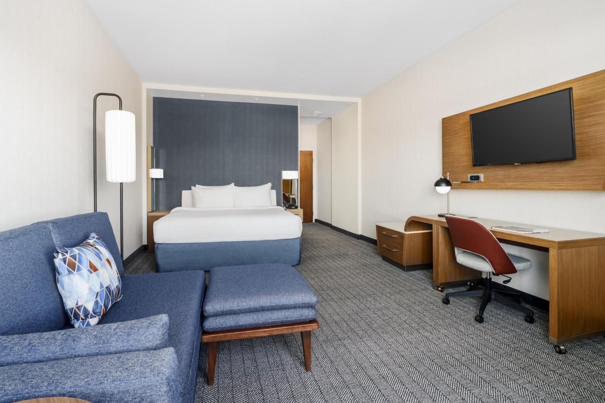 Courtyard By Marriott Phoenix Mesa Gateway Airport Екстер'єр фото