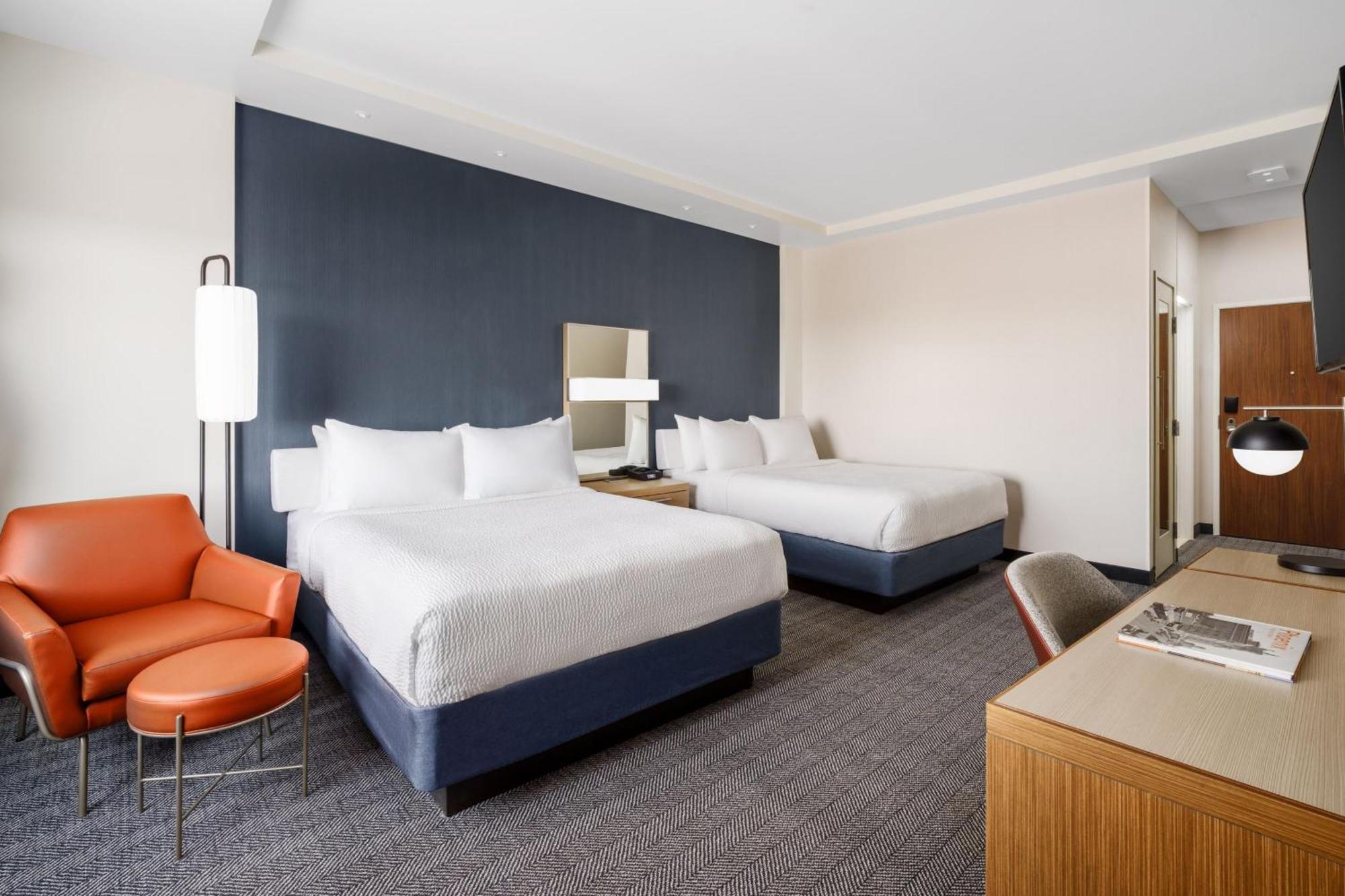 Courtyard By Marriott Phoenix Mesa Gateway Airport Екстер'єр фото