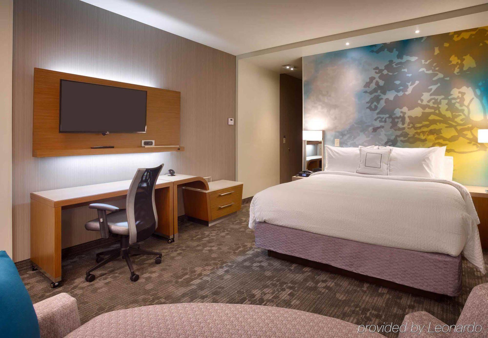Courtyard By Marriott Phoenix Mesa Gateway Airport Екстер'єр фото