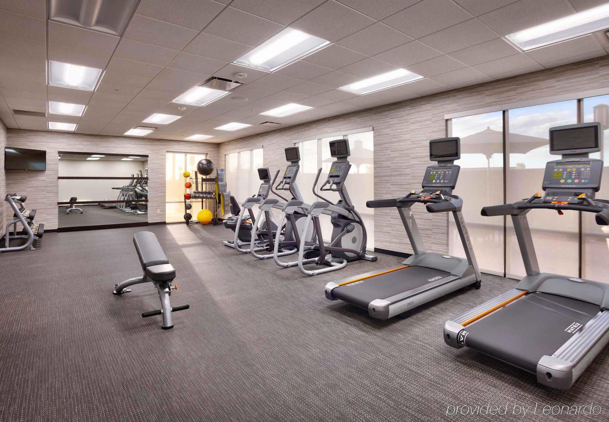 Courtyard By Marriott Phoenix Mesa Gateway Airport Екстер'єр фото
