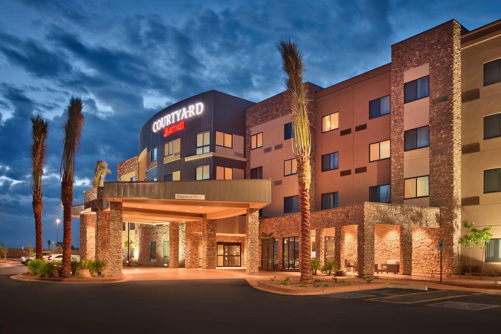 Courtyard By Marriott Phoenix Mesa Gateway Airport Екстер'єр фото